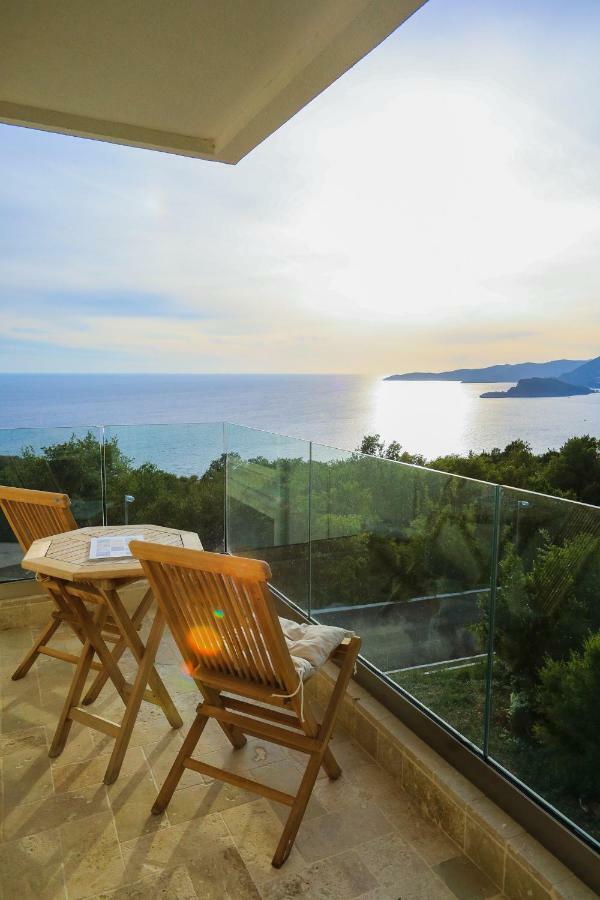 Horus Sveti Stefan